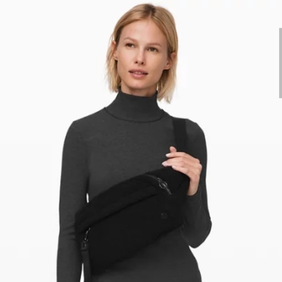 Lululemon On the Beat Belt Bag 5L Sherpa - Picture 1 of 4